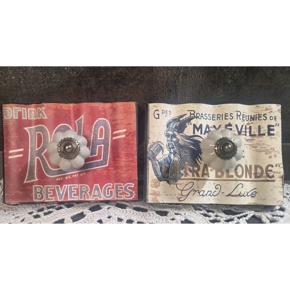 Plaque Wood Wall Hooks With Decorative Knobs.  Set Of 2 - Picture 1 of 7